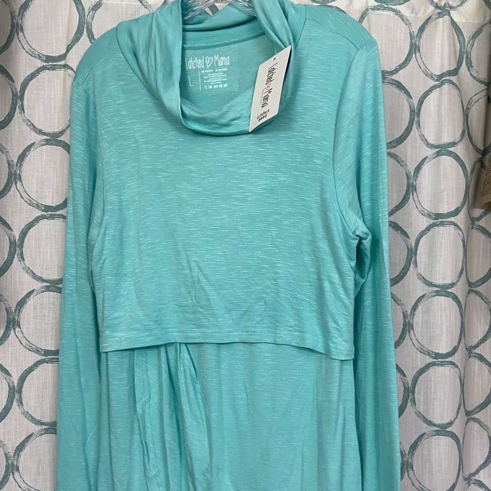 Latched Mama Petal Front Nursing Pullover